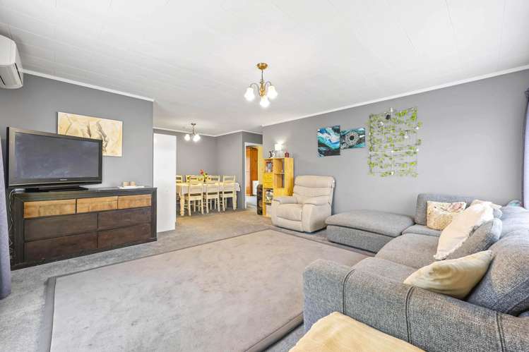 2/39 Blacklock Avenue Henderson_6