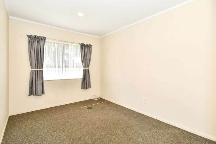 1/3A Youngs Road Papakura_10