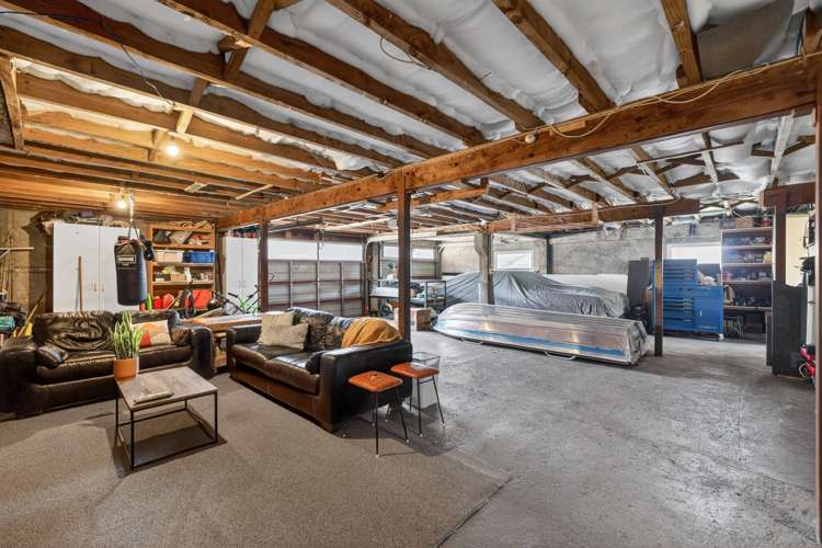 2 Fern Way Brookfield_12