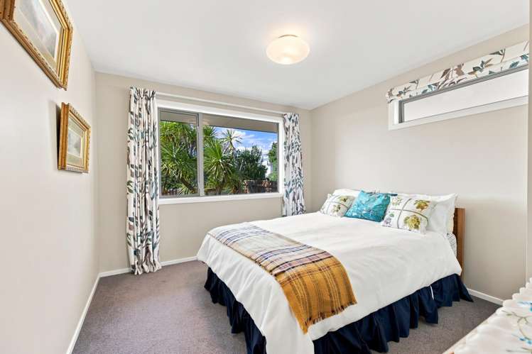 271 Cannon Hill Crescent Mount Pleasant_12