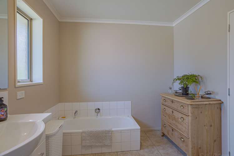 5 Brockley Road Claremont_17