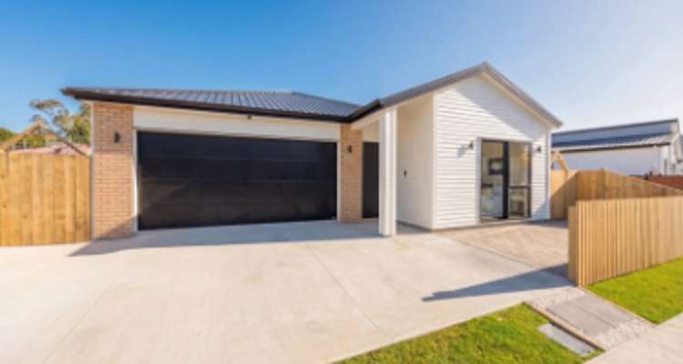 12 Furlough Road_0