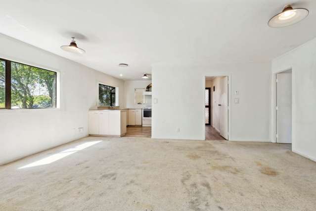 2/18 Binsted Road New Lynn_3