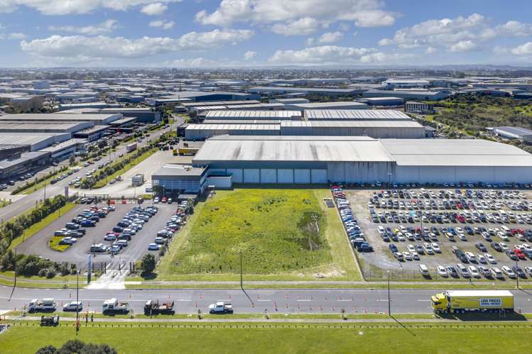 81 Pavilion Drive Mangere_2
