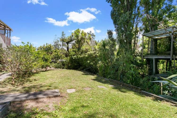 11 Norman Road Titirangi_9