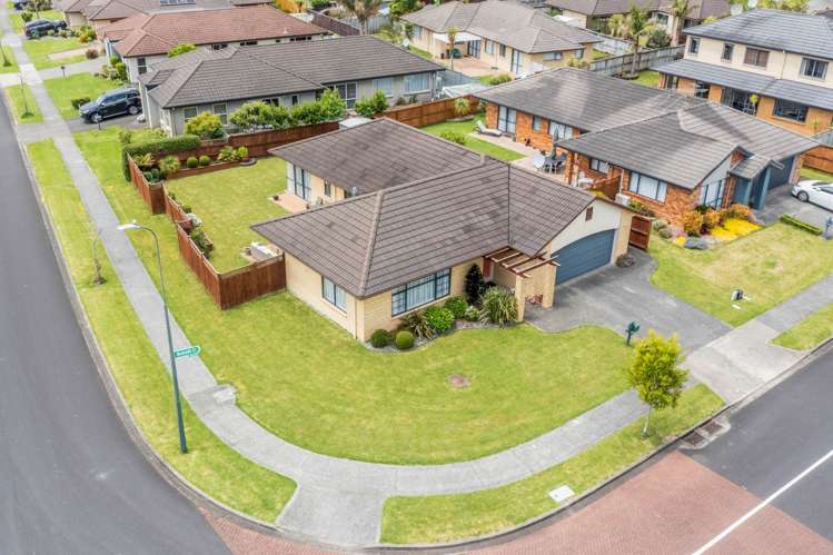 2 Bellshill Close Wattle Downs_21