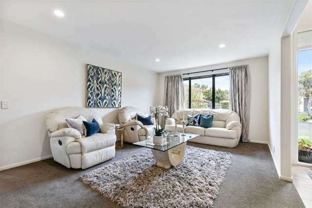 27 Coachman Drive Flat Bush_2