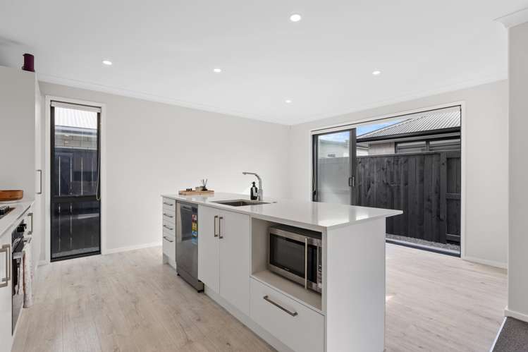 5 Tractor Way Papamoa_11