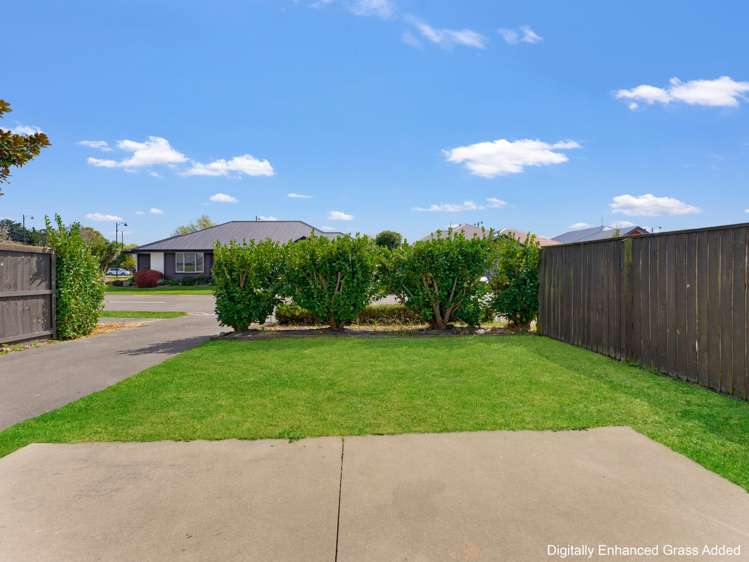 17 Charente Way Yaldhurst_17