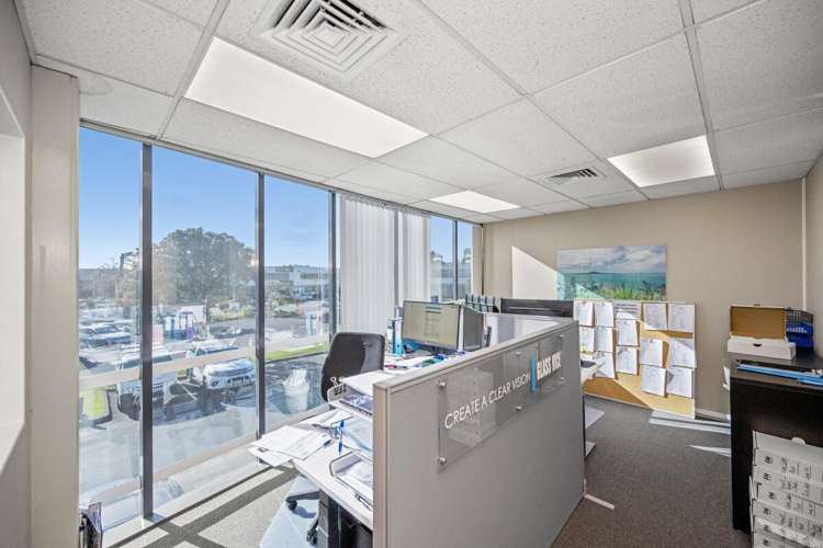 24C William Pickering Drive Albany_8