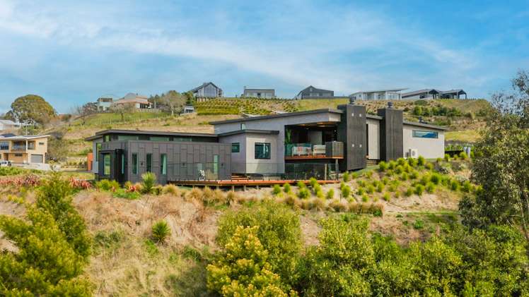 78 Oak Road Poraiti_28