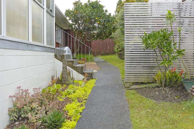 1/20 Merchant Avenue Te Atatu South_4