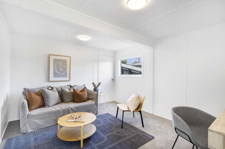 71 Fairclough Road Beach Haven_17