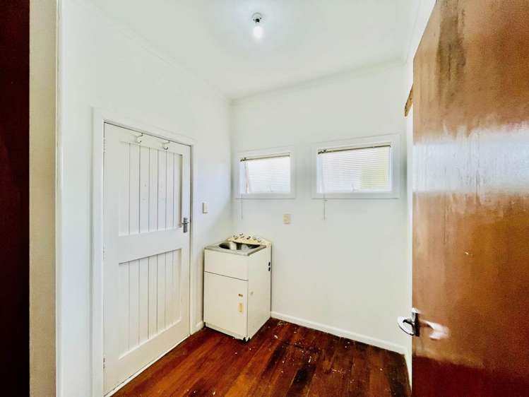 52 Carruth Road Papatoetoe_11