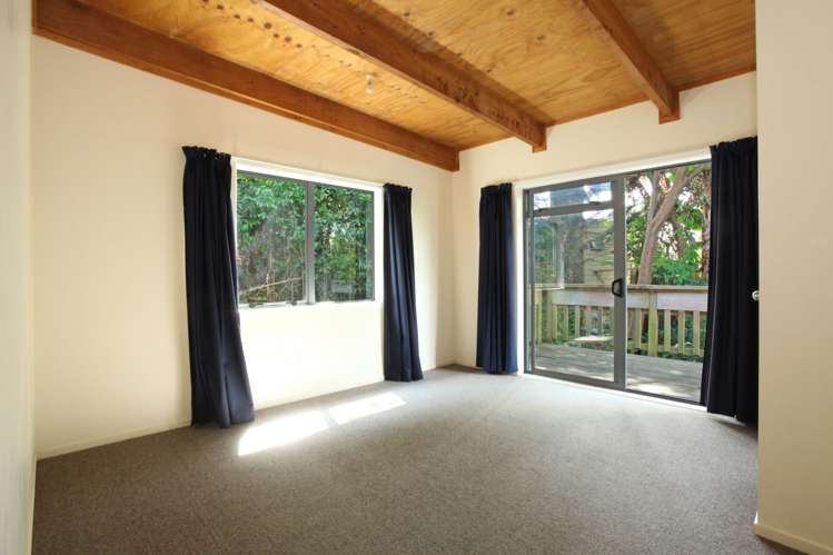 14b Main Road Raglan_5