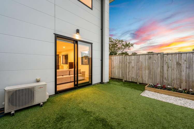 52f Vodanovich Road Te Atatu South_12