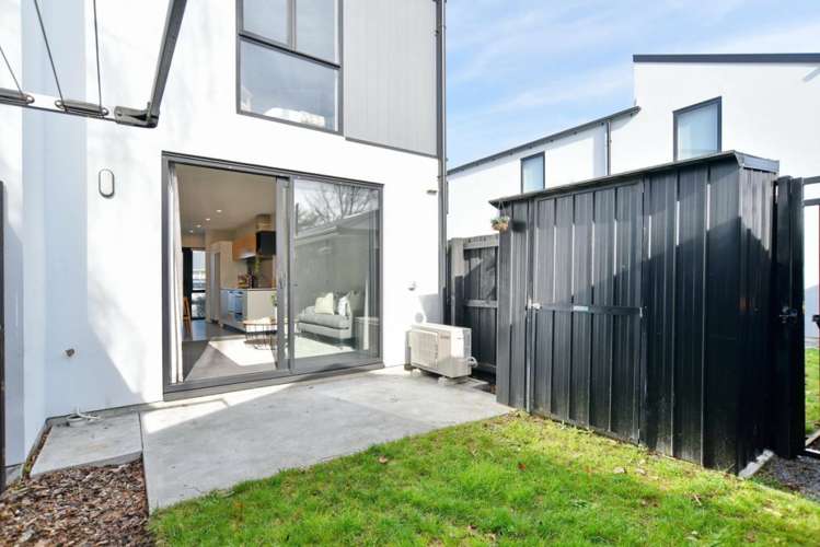 5/302 Fitzgerald Avenue_5