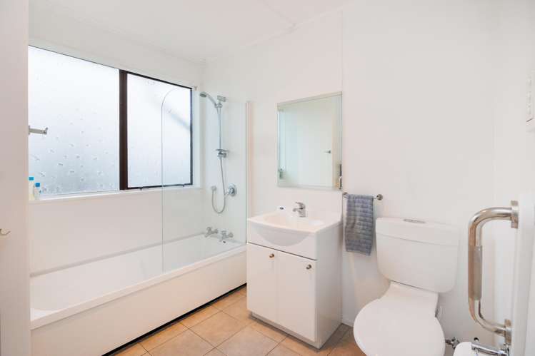 24 Fraser Drive Feilding_15