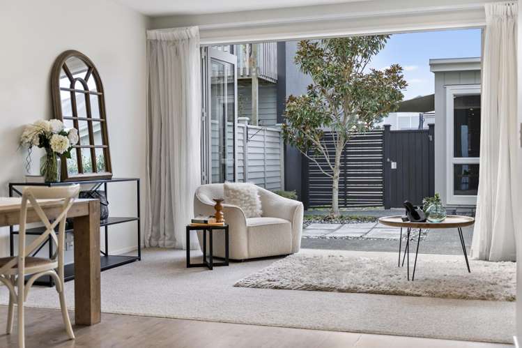 140 Seventh View Avenue Beachlands_17