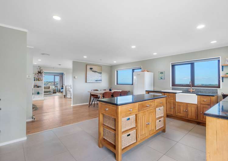 258 Chain Hills Road Chain Hills_11