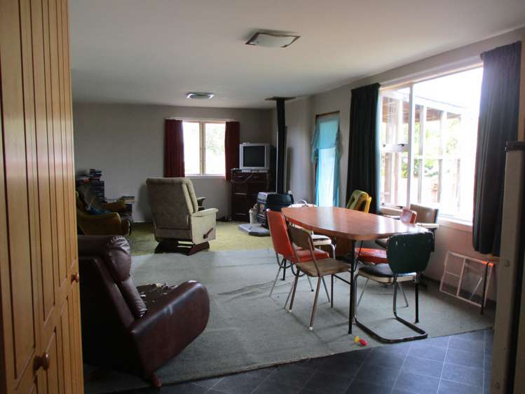 29 Ryley Street Owaka_6