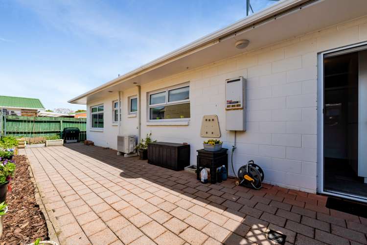 61 Murray Avenue Hawera_24
