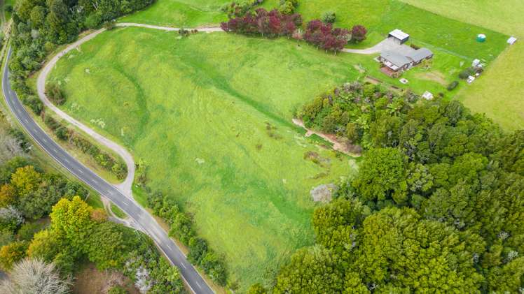 757 Te Waerenga Road Hamurana_16