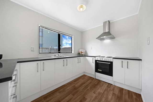 2/38 Myers Road Manurewa_2