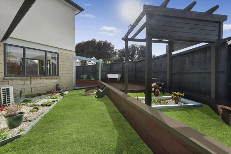 121 Cyril French Drive Flat Bush_16