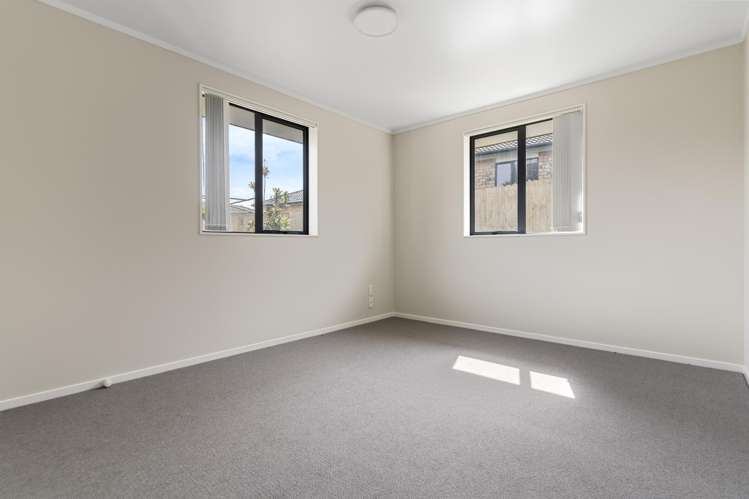 54 Glenveagh Park Drive Manurewa_10