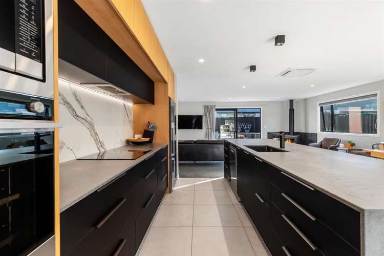 6 Pennycook Place Lake Hawea_7