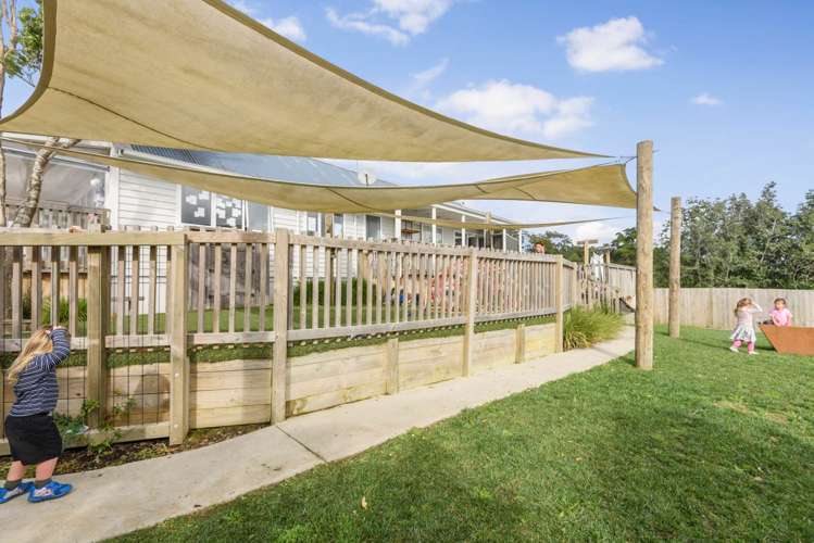 2104 East Coast Road Stillwater_6