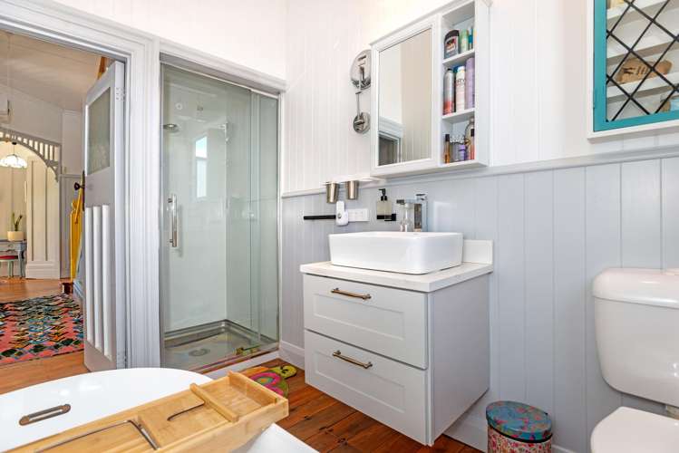 2 Carnarvon Street Gisborne Central_14