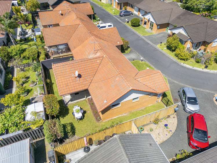 8/262 Centreway Road Orewa_21