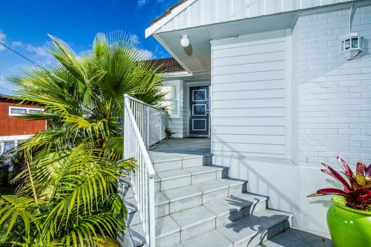 1/498 Beach Road Murrays Bay_12