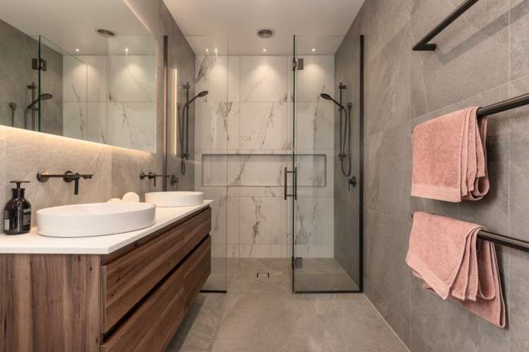 71 Halpin Drive Lincoln_17