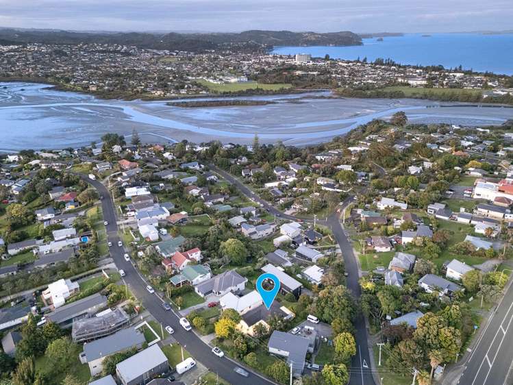 3 Moffat Road Red Beach_25