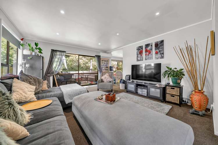 48 Fitzherbert Avenue West Harbour_10