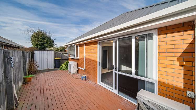 2/52a Berkshire Drive Avonhead_18