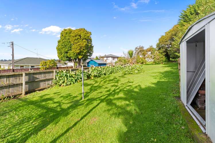 60 Glengarry Road Glen Eden_19