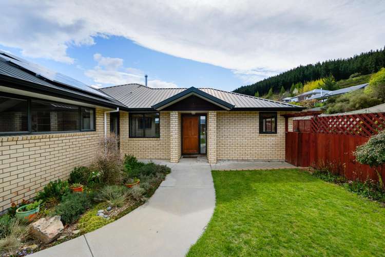 68 Shields Street Clyde_19