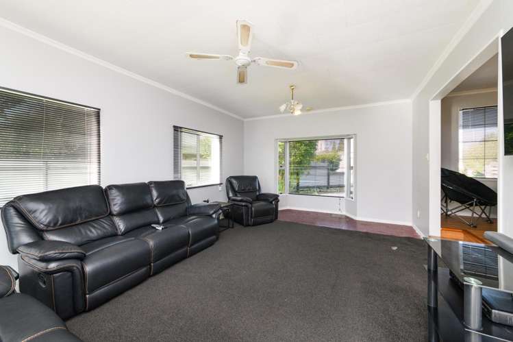 84 Stortford Street Ashhurst_11