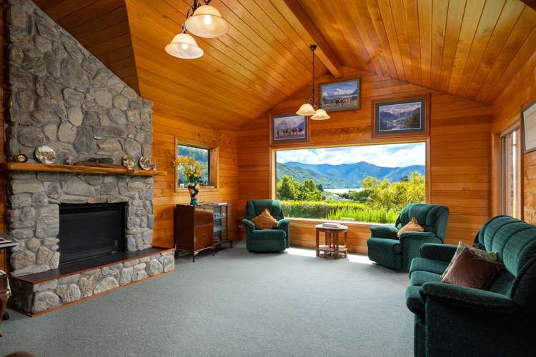 888 Queen Charlotte Drive Anakiwa and Surrounds_6