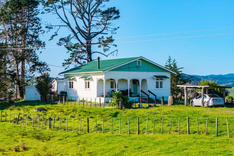 80 Harrison Road Waiotira_4