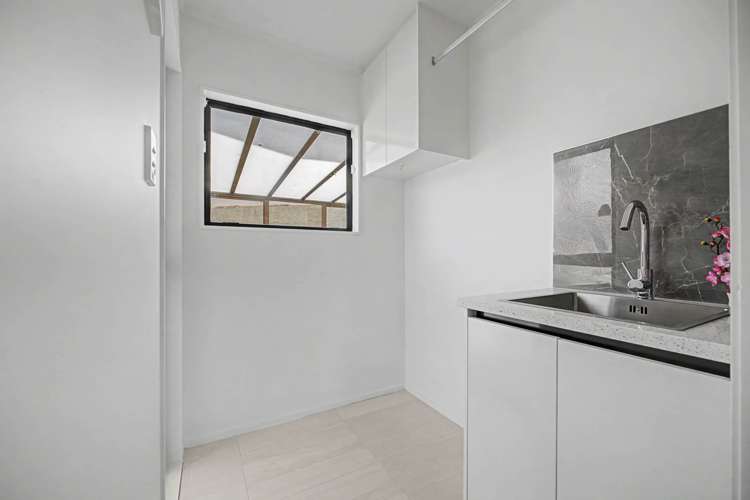 6 Albert Road Manukau_8