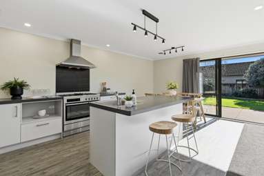12 Contour Avenue_2