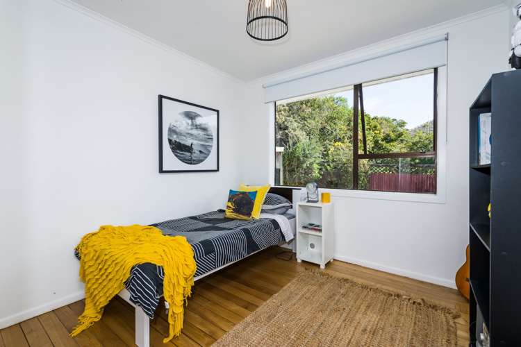 10 Taipari Road Te Atatu Peninsula_16