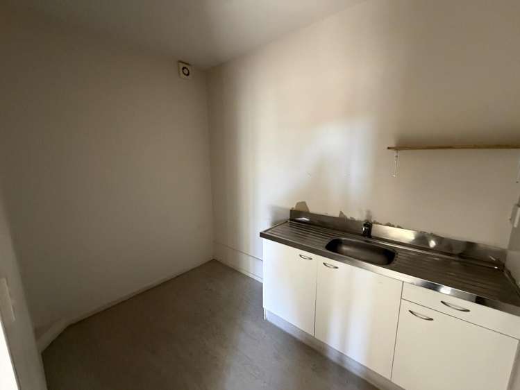 2/10 Enterprise Drive Henderson_5