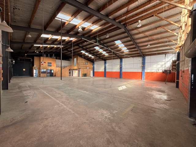 76 Delta Avenue New Lynn_3