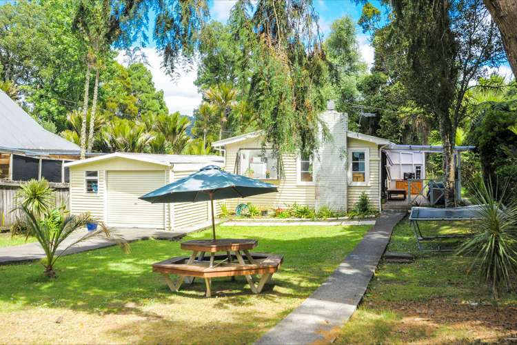 25 Hollywood Avenue Titirangi_2